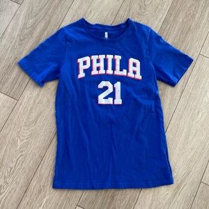 76ers embiid short sleeve T-shirt size youth large
